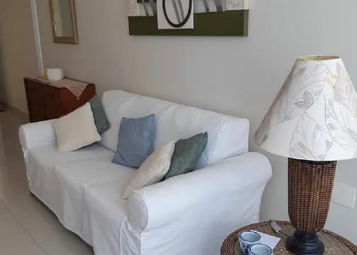 Lindo Apartamento Vista Mar Pitangueiras Guaruja!